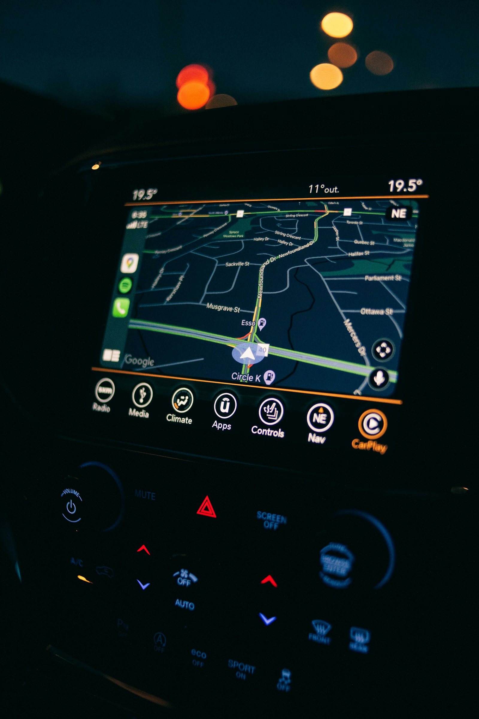 How Does Vehicle Tracking Work? (Explained)